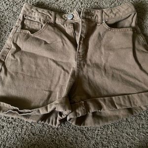 Super high rise cargo shorts